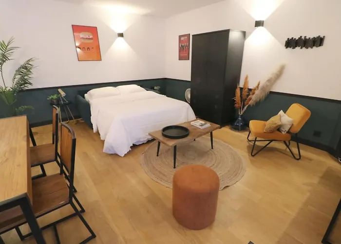 Cocon Neuf - Coeur Du 11e Appartement *